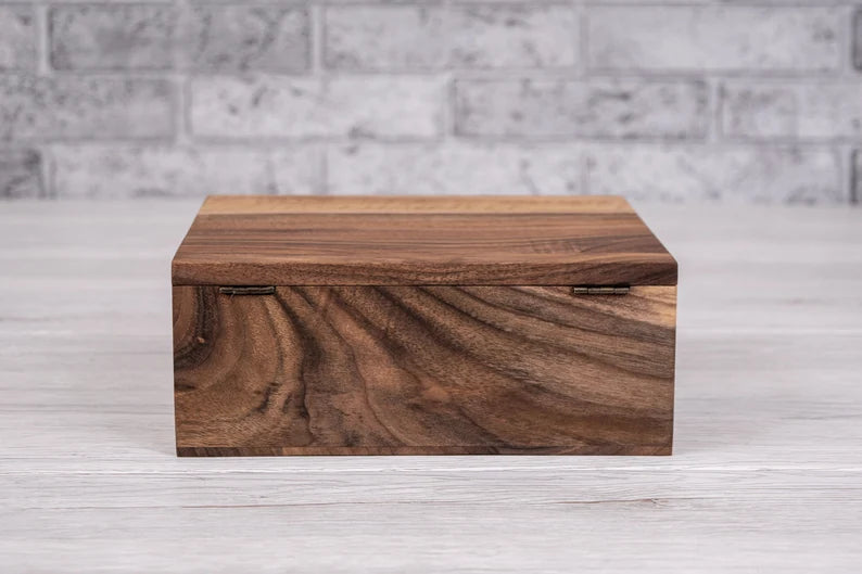 Personalized wooden keepsake box